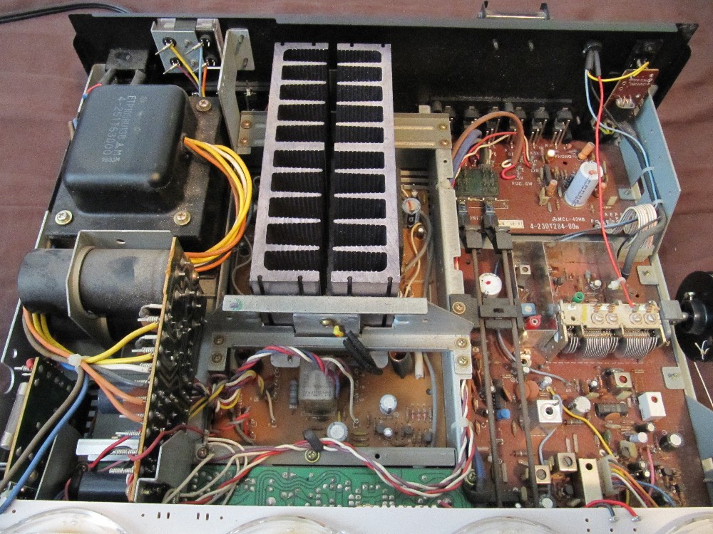 Calling Electronics Experts: Fixing Tube-Style Stereo Amplifiers
