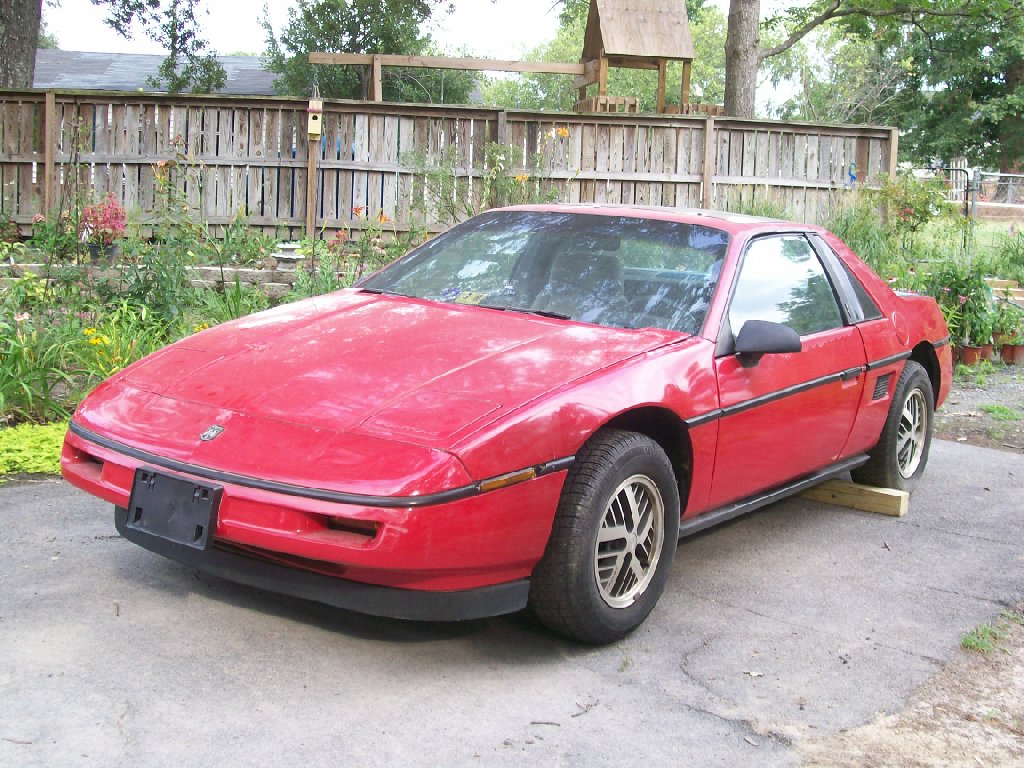Pics from a local car show - Pennock's Fiero Forum